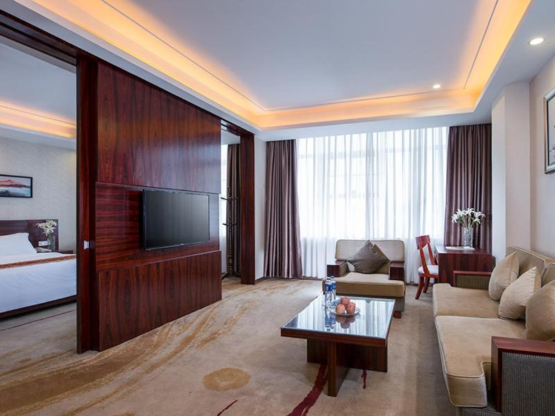 Vienna Classic Hotel Guangzhou Yanling Road Esterno foto
