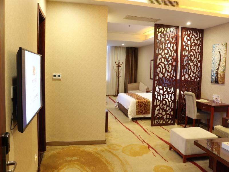 Vienna Classic Hotel Guangzhou Yanling Road Esterno foto