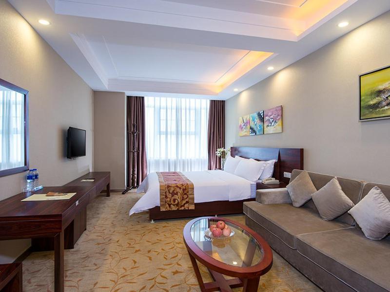 Vienna Classic Hotel Guangzhou Yanling Road Esterno foto